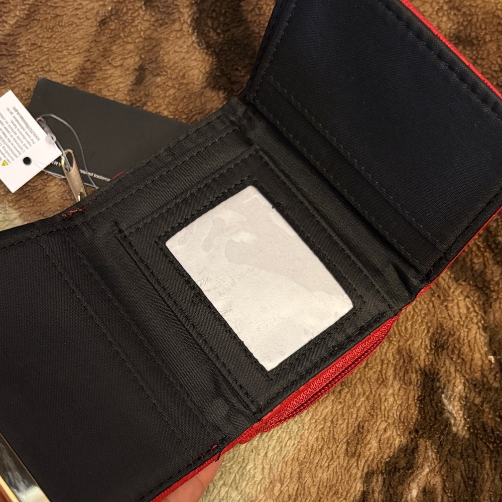 Jane & Berry Red Textured Women's Wallet - Picture 13 of 15
